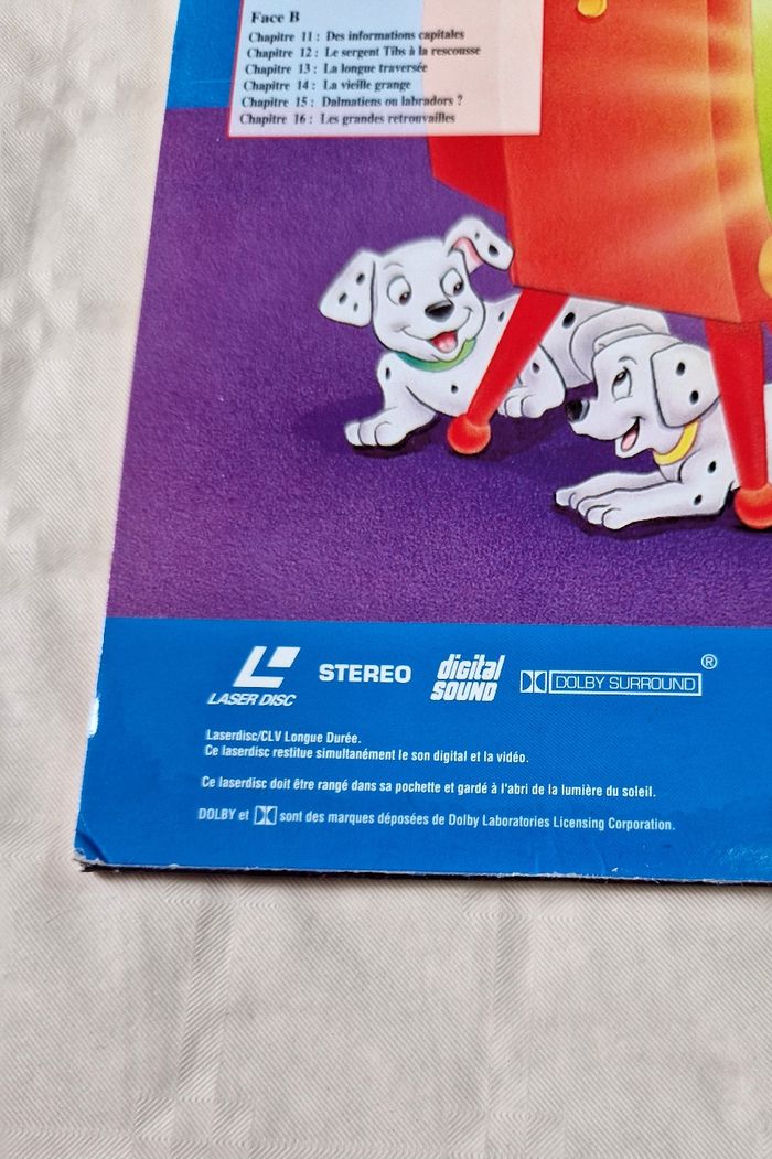 Laserdisc , Walt Disney , les grands classiques , les 101 dalmatiens - photo numéro 5