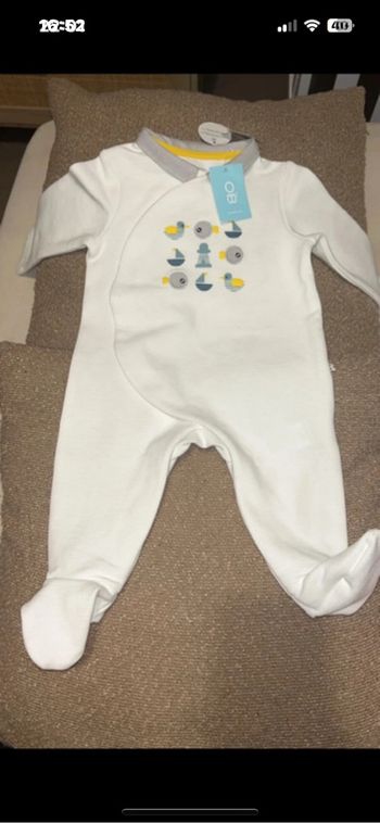 Pyjama obaidi neuf et étiqueté