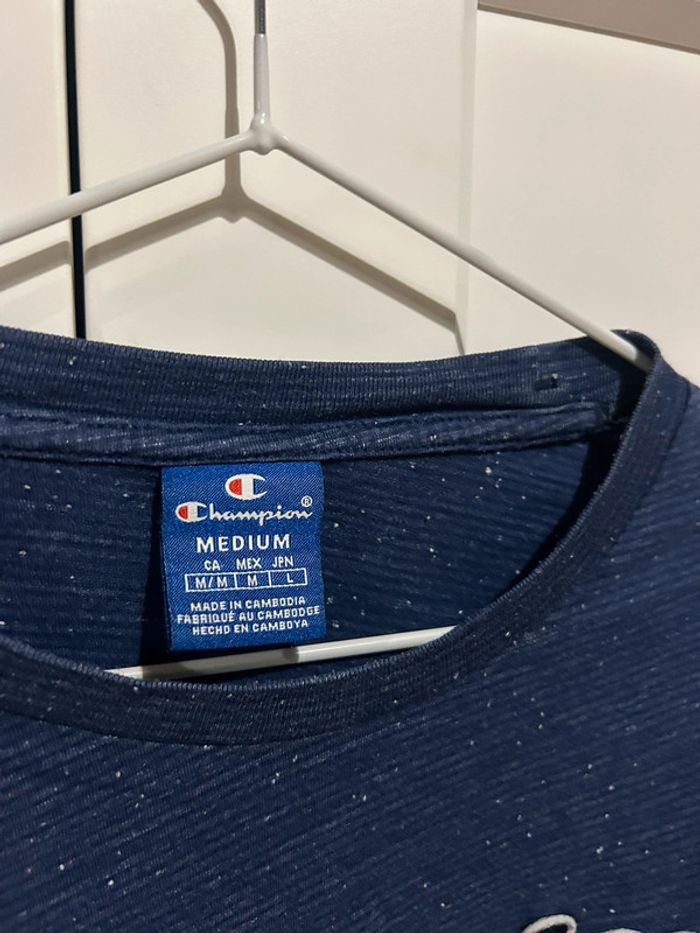 638 – t-shirt Champion bleu marine - photo numéro 2