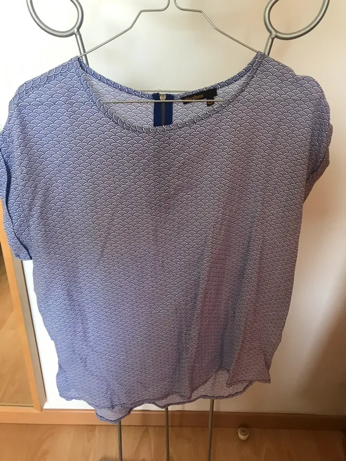 T-shirt motif écaille