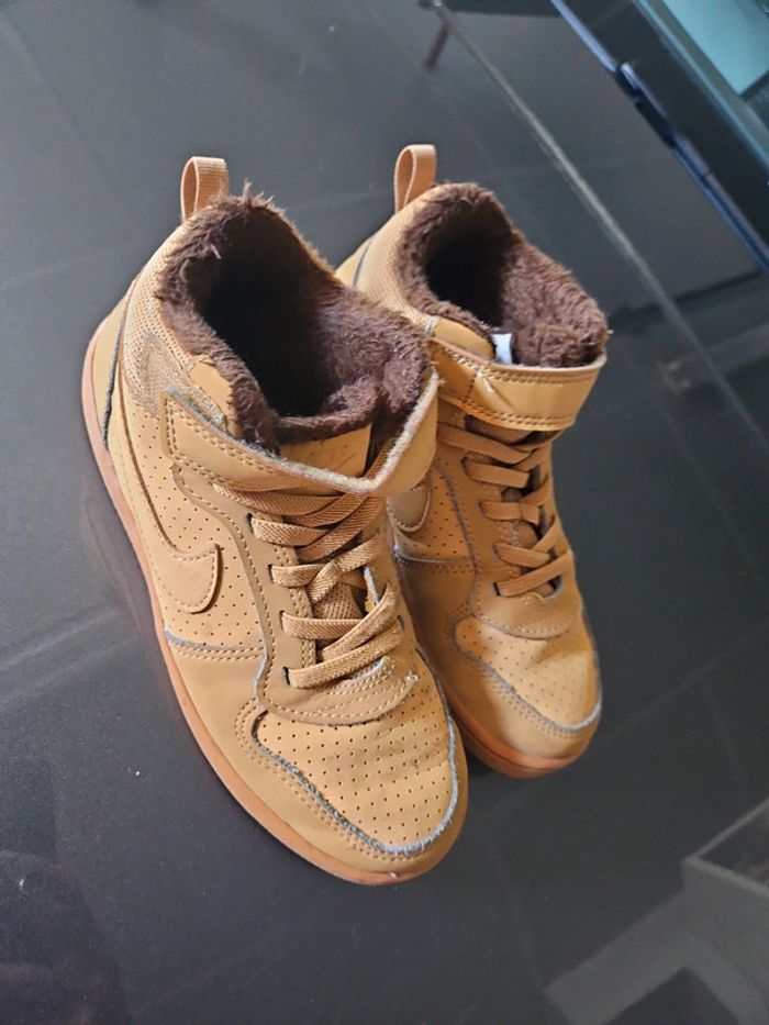 Nike camel - photo numéro 4