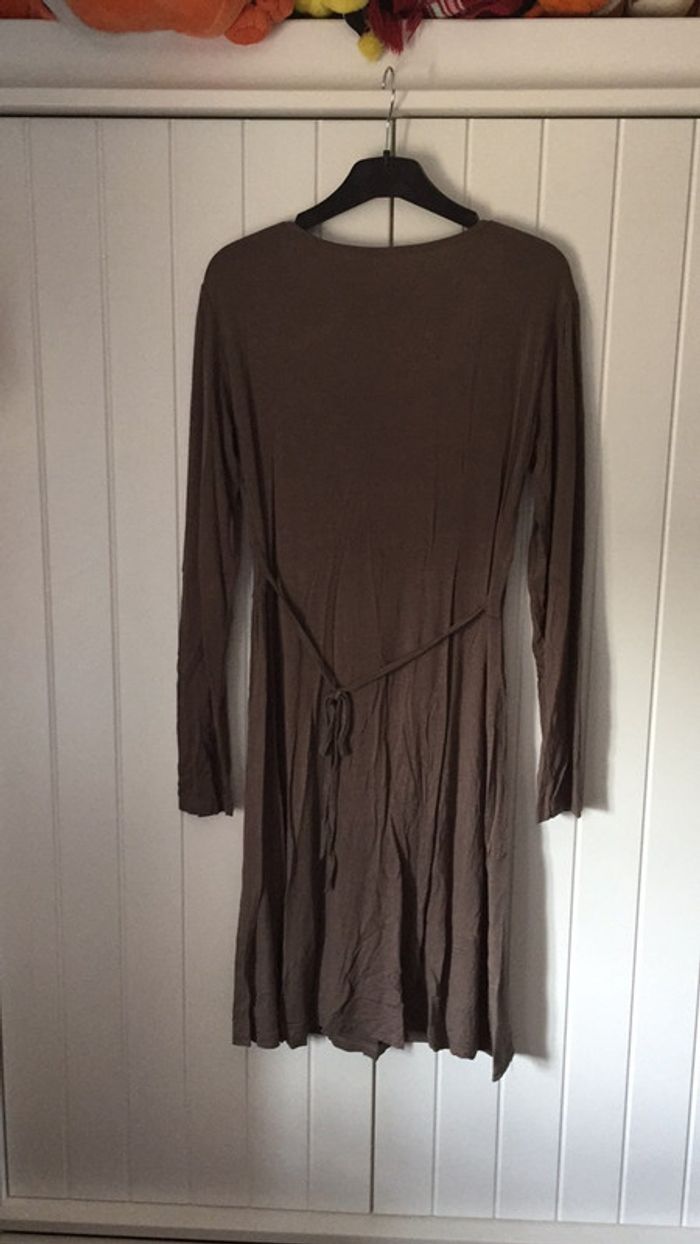 Robe basic - photo numéro 3