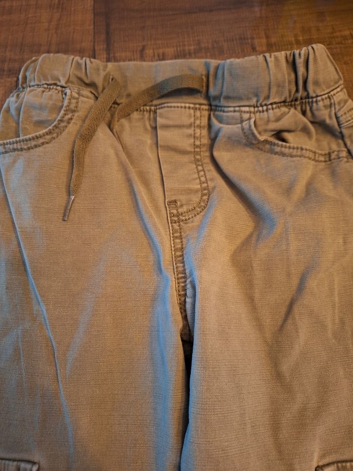 Pantalon 8 ans - photo numéro 2