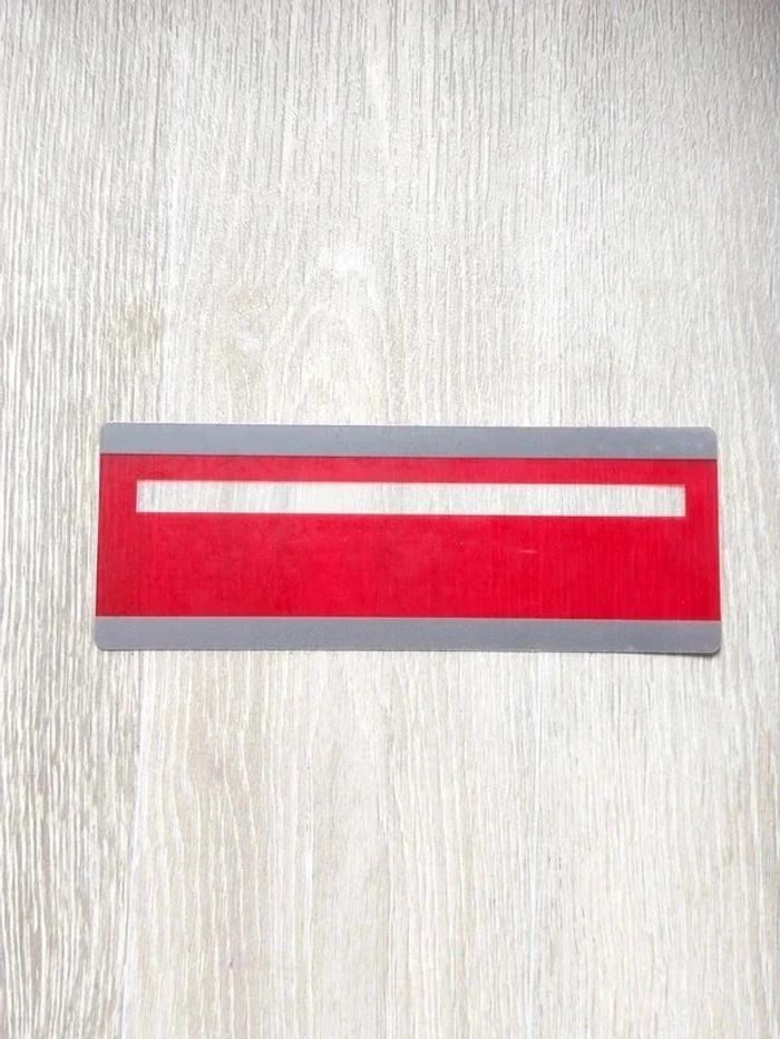 Guide de lecture transparent rouge - photo numéro 2