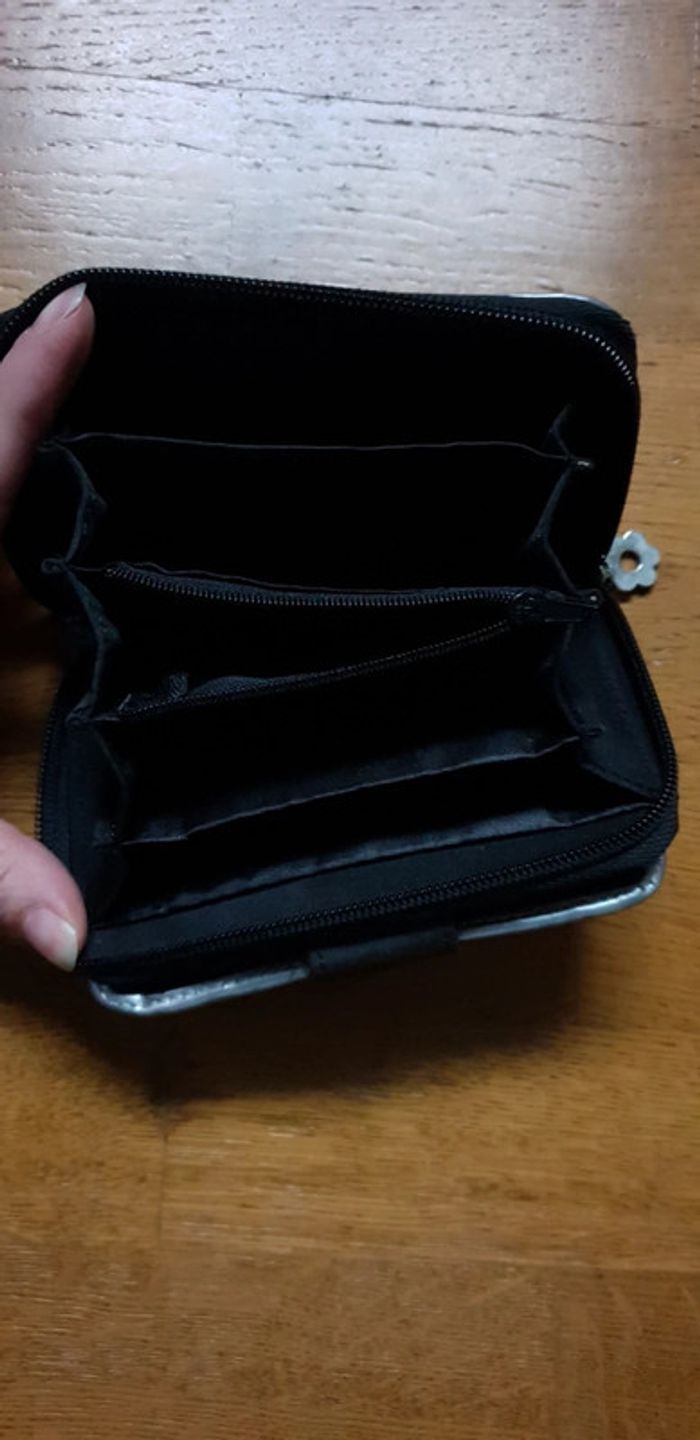 Porte monnaie - photo numéro 3