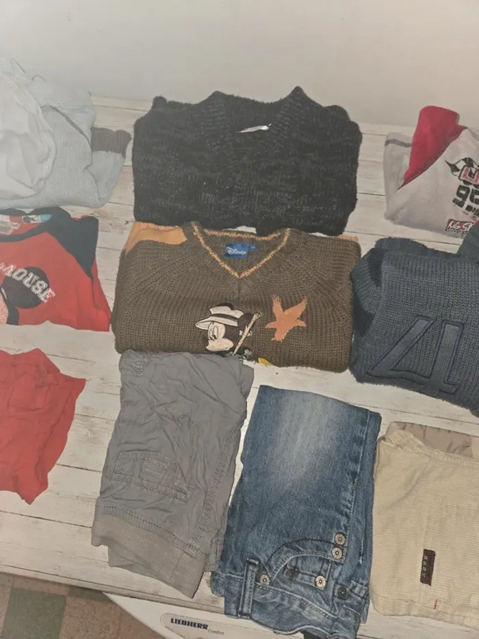 Gros lots de 24 mois garçons - photo numéro 4