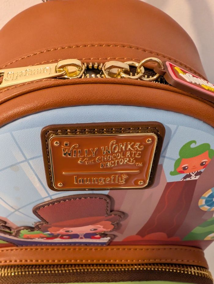 Sac à dos Loungefly "Charlie et la chocolaterie" 50eme anniversaire - photo numéro 5