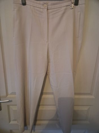 Pantalon fluide T 44