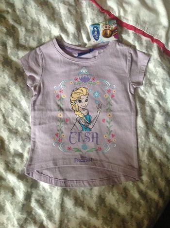 Tee shirt Reine des Neiges 2 ans Neuf