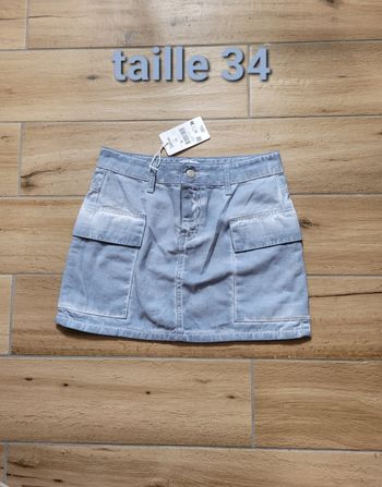 Mini jupe taille 34