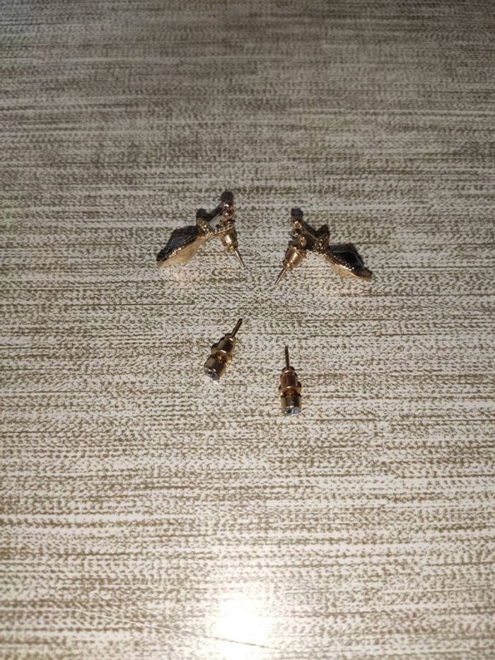 Lot de 2 paires de boucles d'oreilles Crown 👑 - photo numéro 3