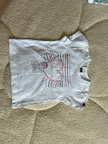 Tee-shirt