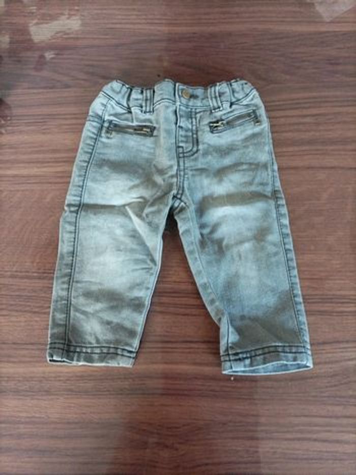 Lot de 7 pantalons 6 mois et 2 salopettes - photo numéro 4