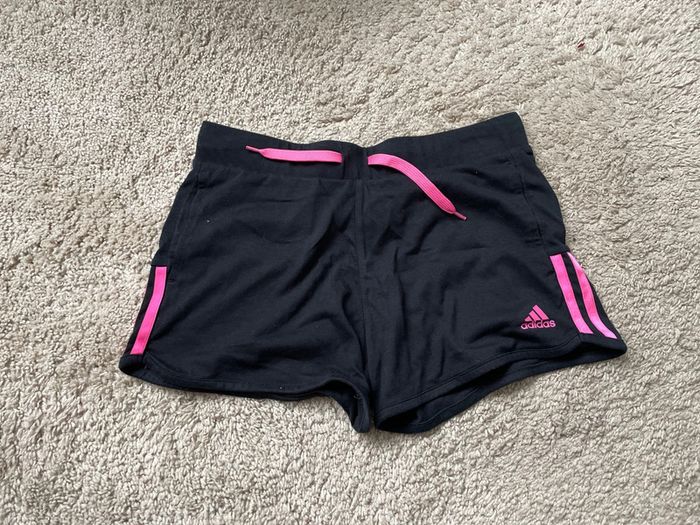 Short femme adidas