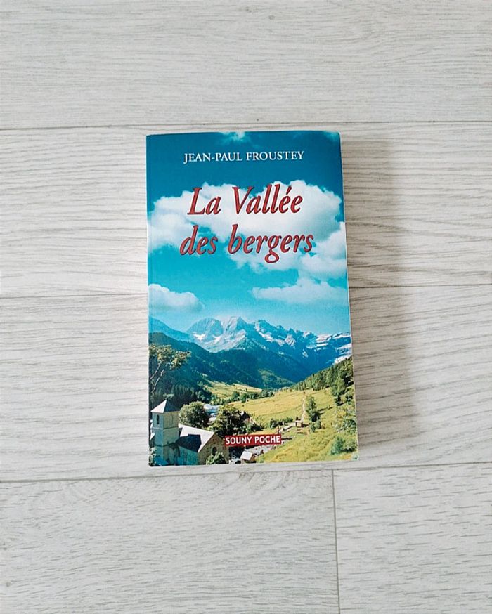 🌴Livre de poche🌴 - photo numéro 2