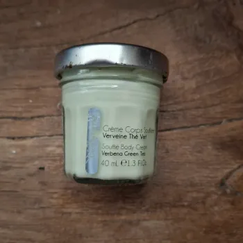 Crème corps soufflée blancrème
