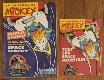 Ancien journal de Mickey avec mini livre space mountain N°2241 de 1995 vintage