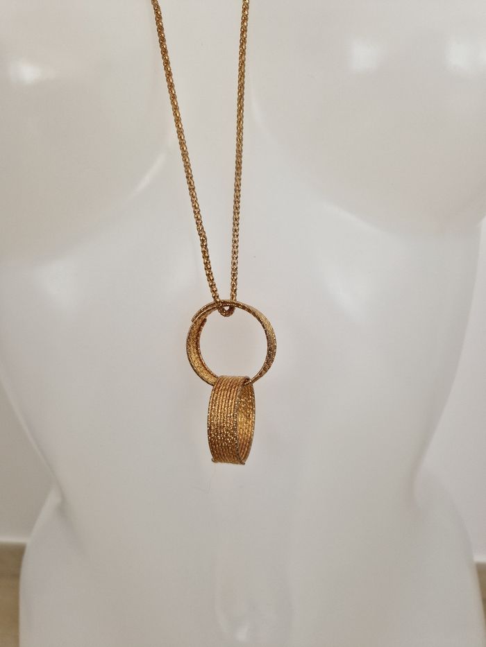 Collier long doré avec 2 anneaux liés - photo numéro 2