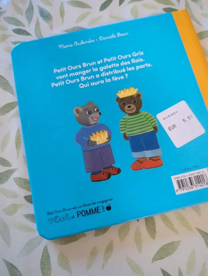 Livre petit ours brun - photo numéro 2