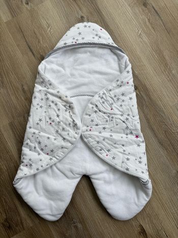 Couverture d'emmaillotage/nid d'ange bébé