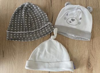 Lot 3 bonnets naissance