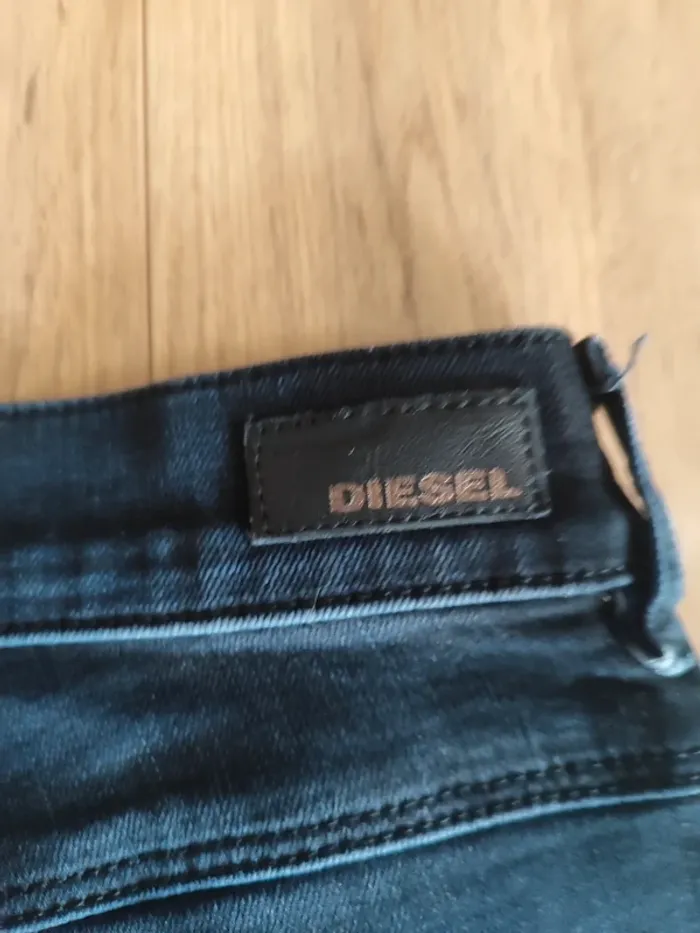 Jeans Diesel Noir Skinny XXS - État Parfait ! Coup de cœur à petit prix ! - photo numéro 6