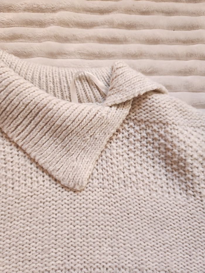 Pull blanc Damart femme – Taille 42 (convient M) Bon état - photo numéro 3