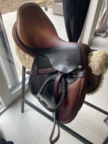 Selle 17,5 Forestier complète