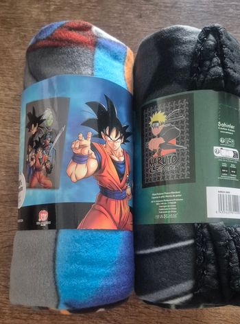 Lot Plaide dragon Ball z et Naruto neuf