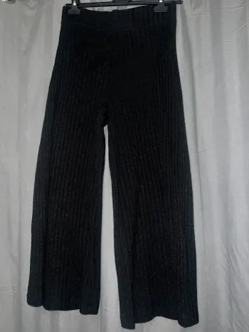 Pantalon noir pattes d’éléphant