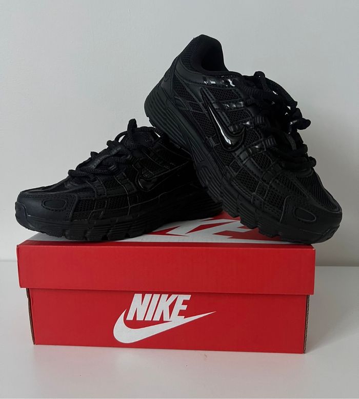 Chaussure Nike P6000