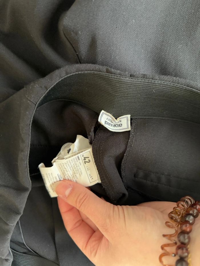 Pantalon carotte noir / Taille 42 - photo numéro 8