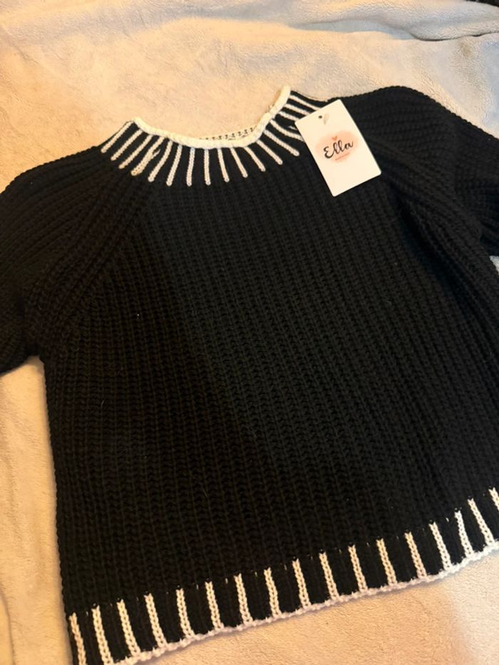 Pull noir&blanc - photo numéro 3