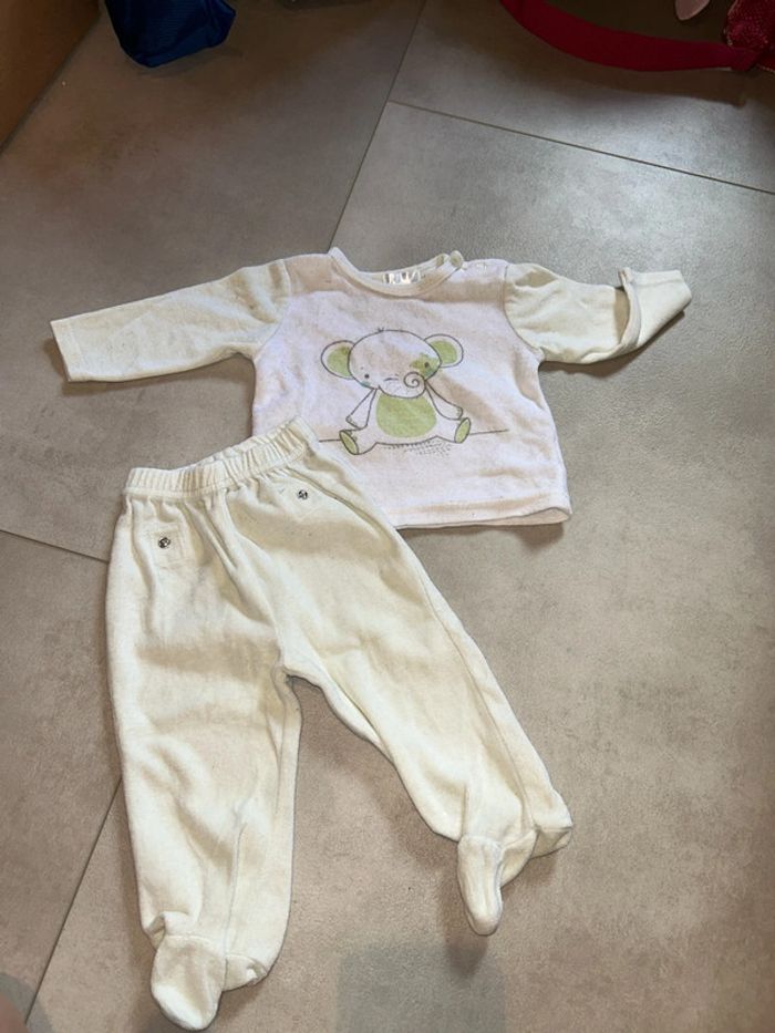 Pyjama velours 2 pièces, 6 mois - photo numéro 3