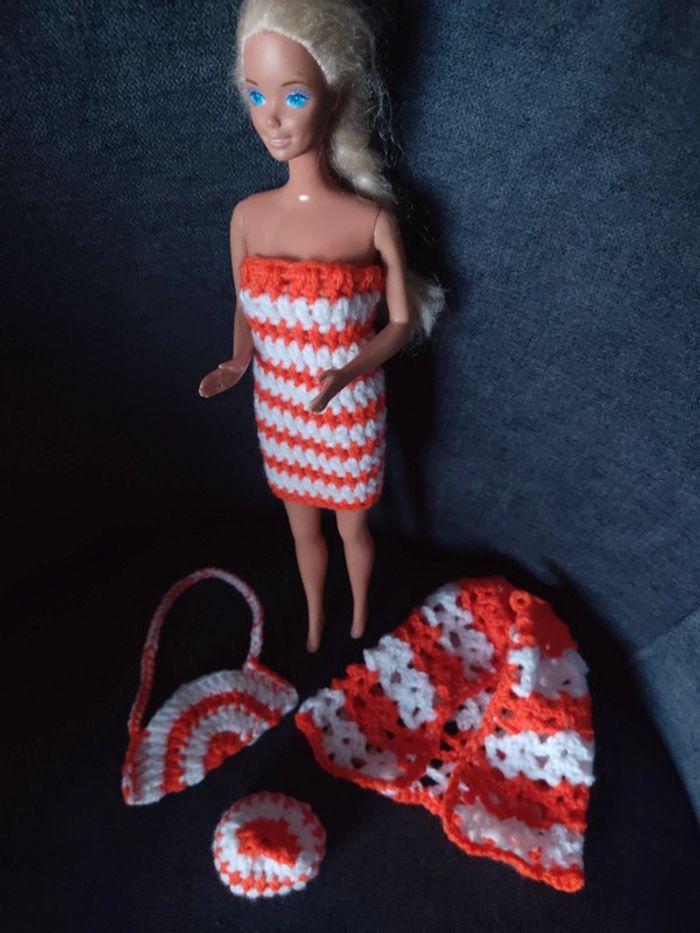 Vêtements pour Barbie 2 € - photo numéro 7