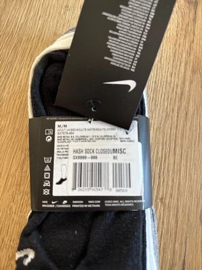 3 paires de chaussettes Nike 38-42 neuves avec étiquette - photo numéro 8
