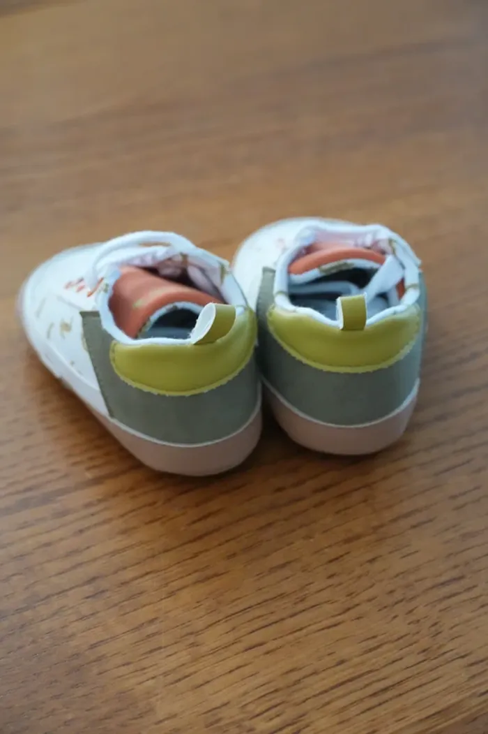 Chaussures bébé imprimé dinosaures - semelle souple - photo numéro 4