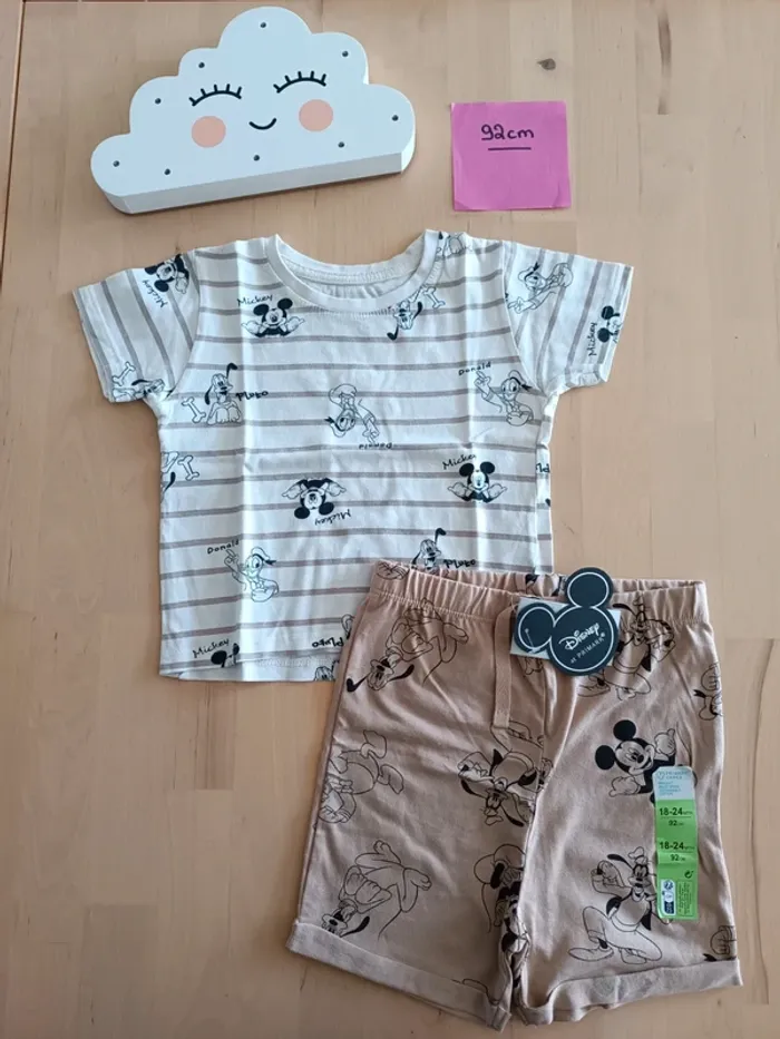 Ensemble ou pyjama Mickey