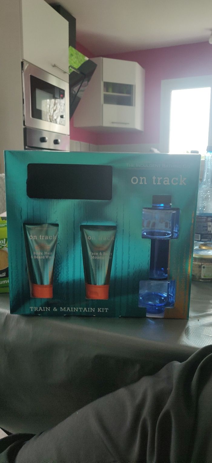 Coffret homme beauté avec accessoires