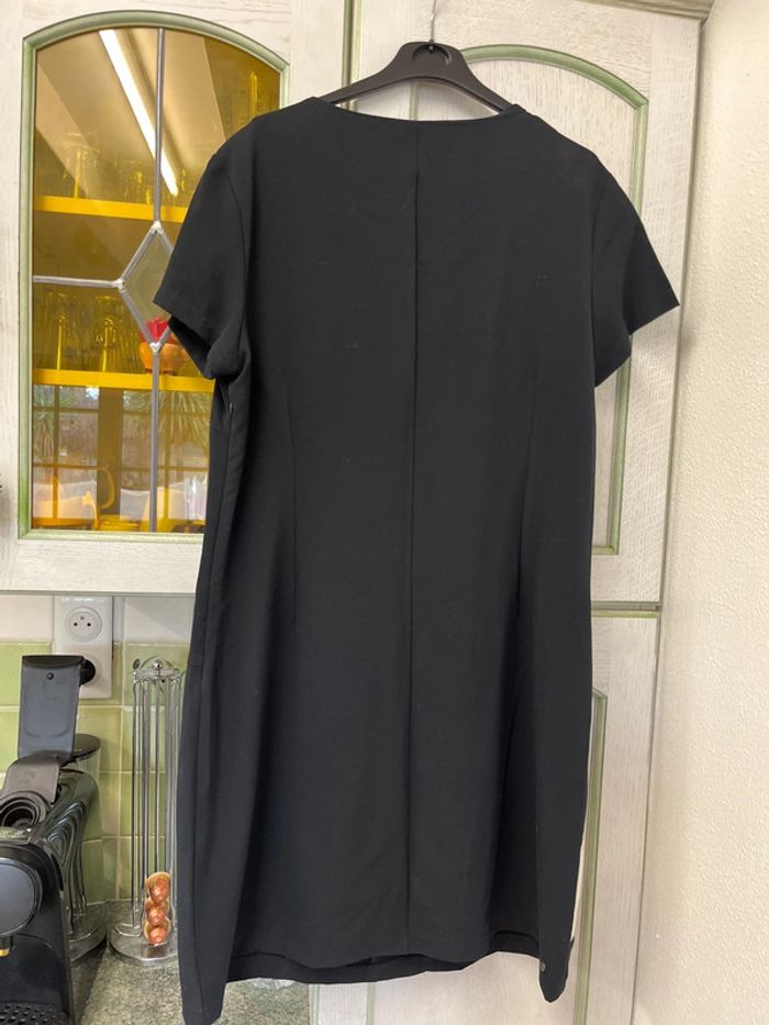 Très jolie robe - photo numéro 2