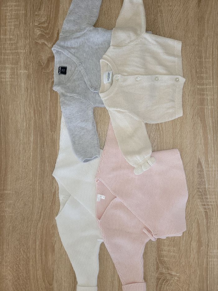 Vêtements fille 1 mois