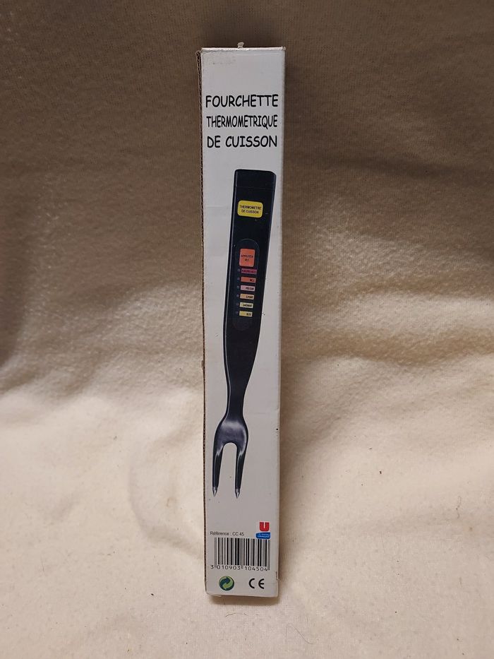 Fourchette thermomètre de cuisson.