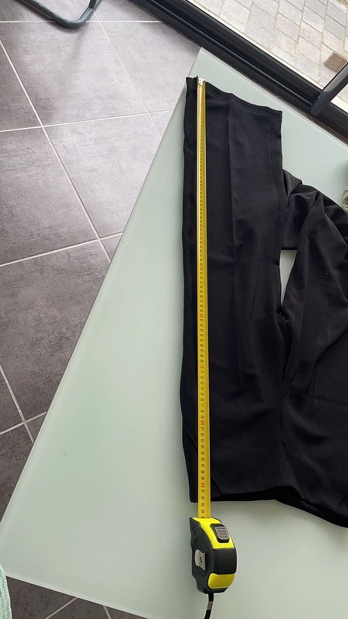 Pantalon noir fluide et chic - photo numéro 6