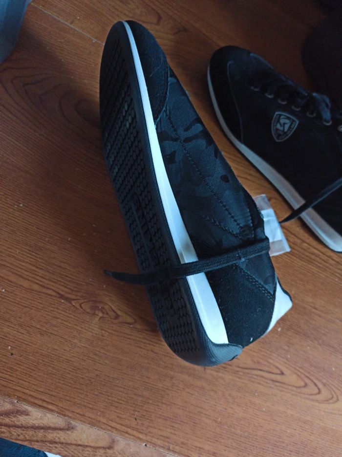 Baskets Redskins taille 42 neuf - photo numéro 6