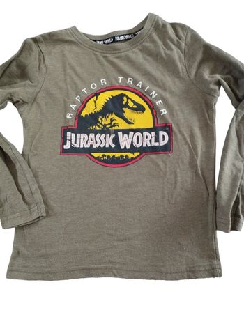 T-shirt manches longues jurassic World 6ans