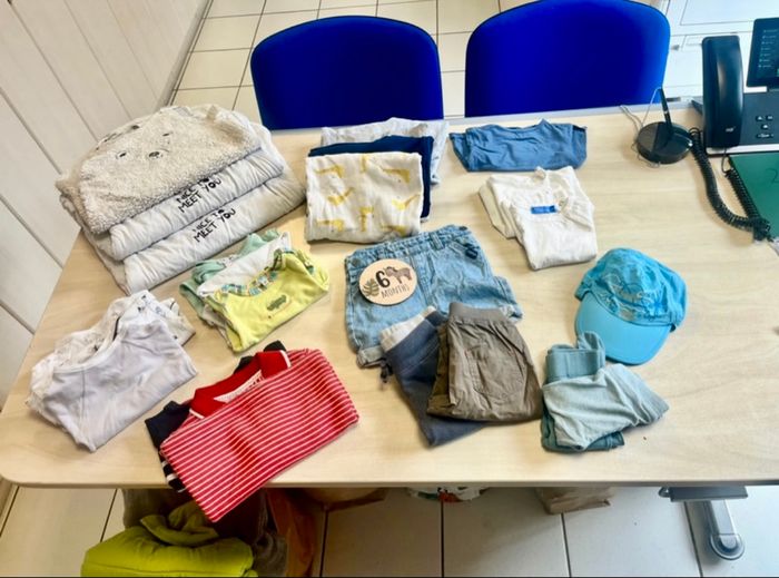 Lot vêtements 6 mois