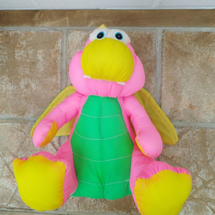 Peluche dinosaure rose vert jaune toile parachute - photo numéro 5