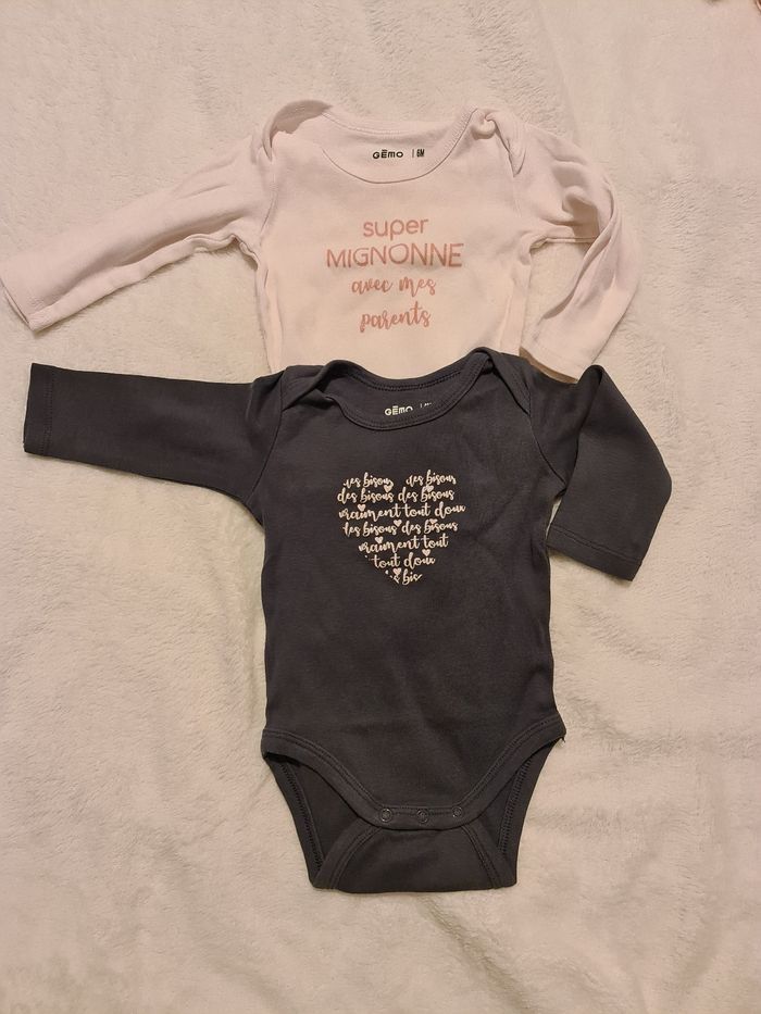 Lot de 5 bodies fille 6m - photo numéro 2