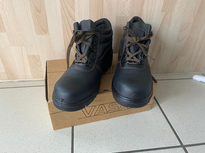 Chaussure de sécurité homme - photo numéro 2