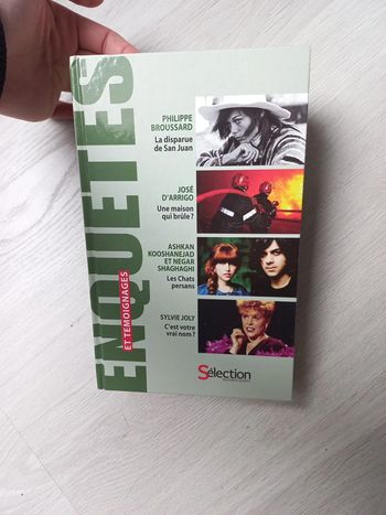 Roman 4 histoires neuf